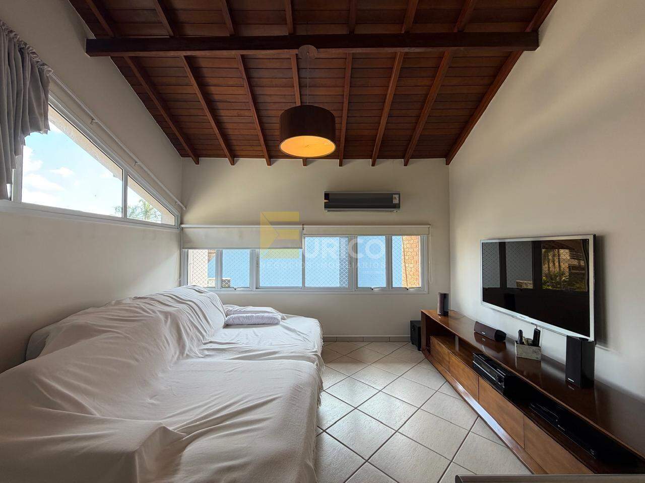 Casa em condomínio à venda no Condomínio Residencial Terras do Caribe em Valinhos/SP: 