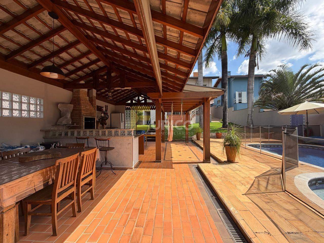 Casa em condomínio à venda no Condomínio Residencial Terras do Caribe em Valinhos/SP: 