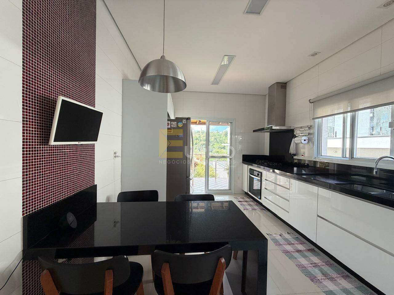 Casa em condomínio à venda no Condomínio Residencial Terras do Caribe em Valinhos/SP: 