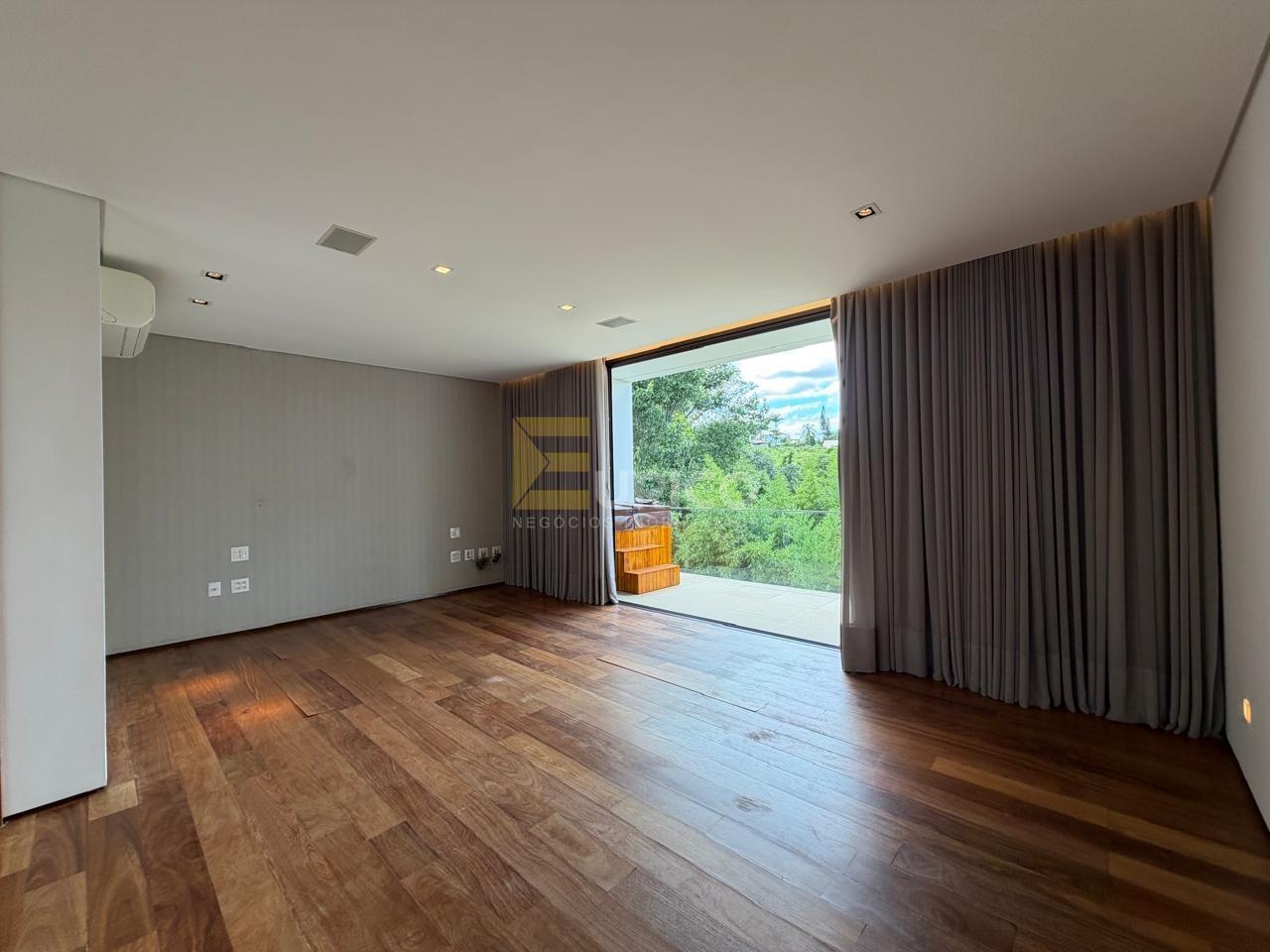 Casa em condomínio à venda no Condomínio Reserva das Palmeiras em Valinhos/SP: 