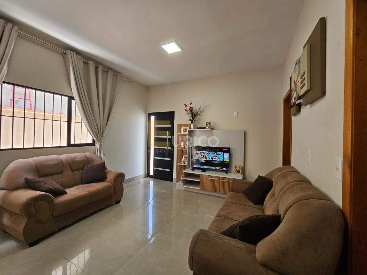 Casa à venda no JARDIM DO LAGO em Valinhos/SP: 