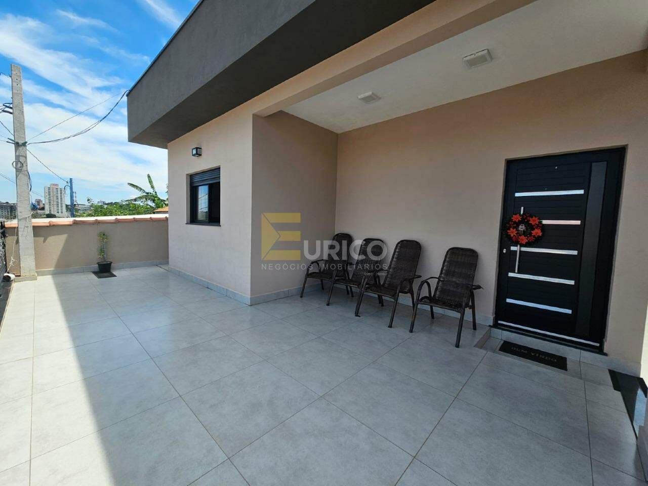 Casa à venda no JARDIM DO LAGO em Valinhos/SP: 