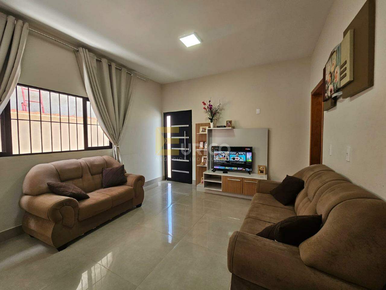 Casa à venda no JARDIM DO LAGO em Valinhos/SP: 