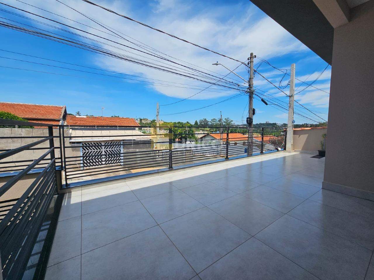 Casa à venda no JARDIM DO LAGO em Valinhos/SP: 