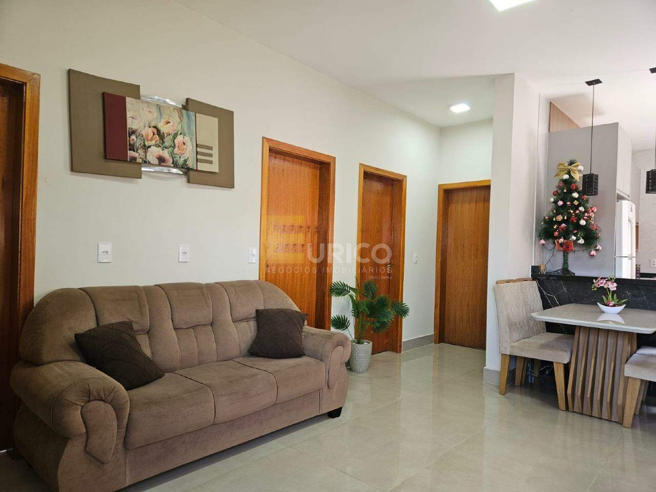 Casa à venda no JARDIM DO LAGO em Valinhos/SP: 