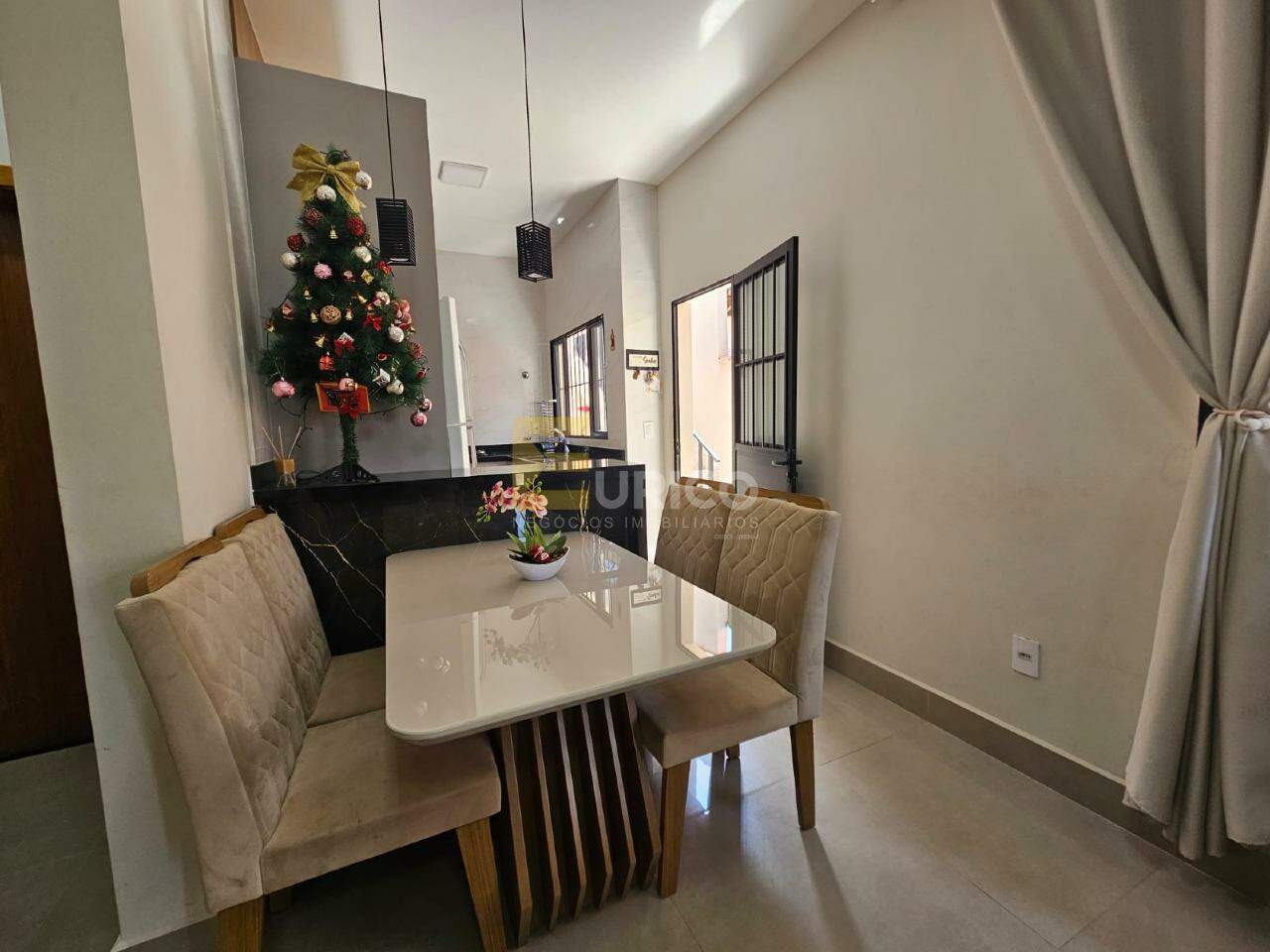 Casa à venda no JARDIM DO LAGO em Valinhos/SP: 