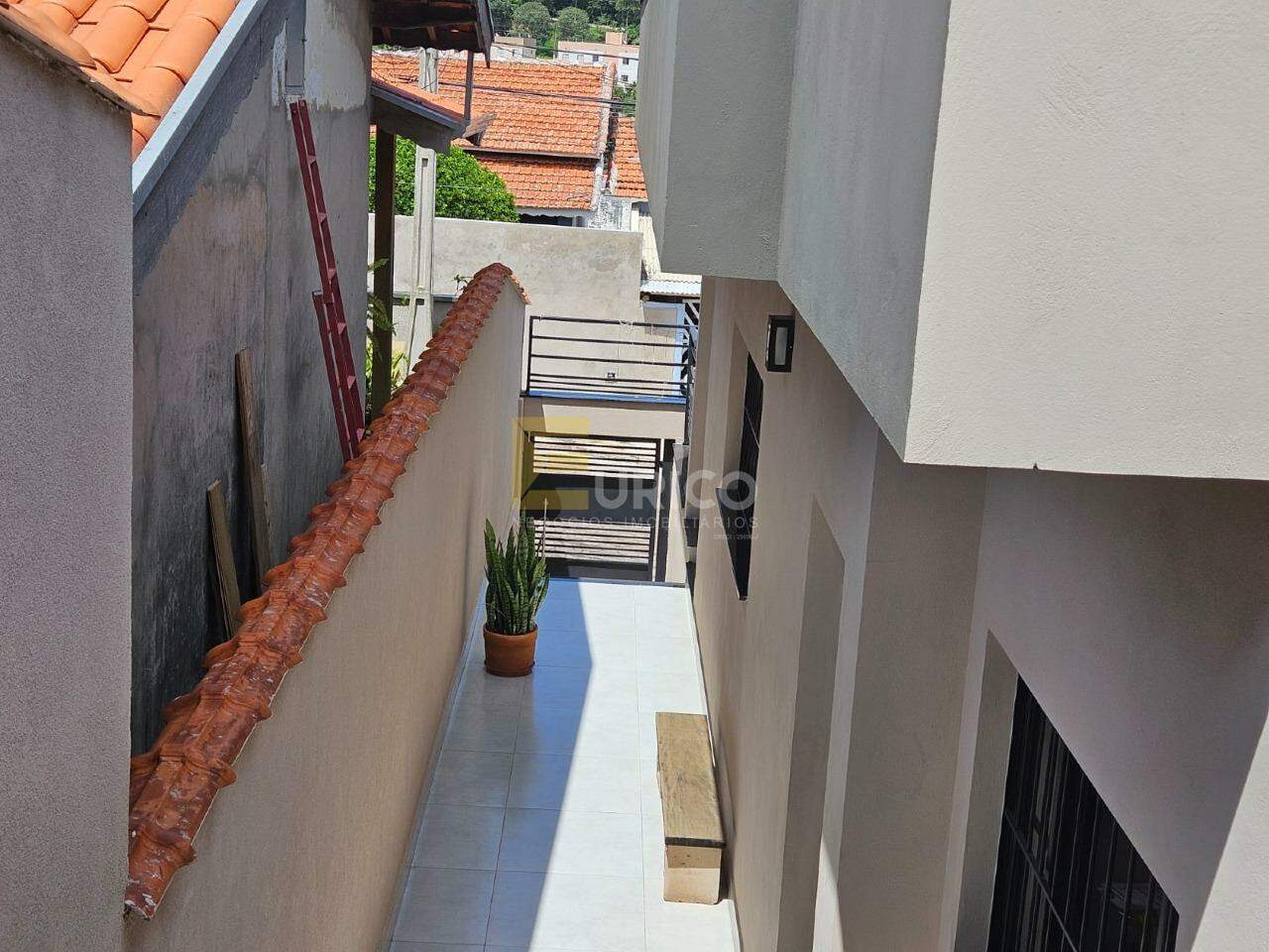 Casa à venda no JARDIM DO LAGO em Valinhos/SP: 