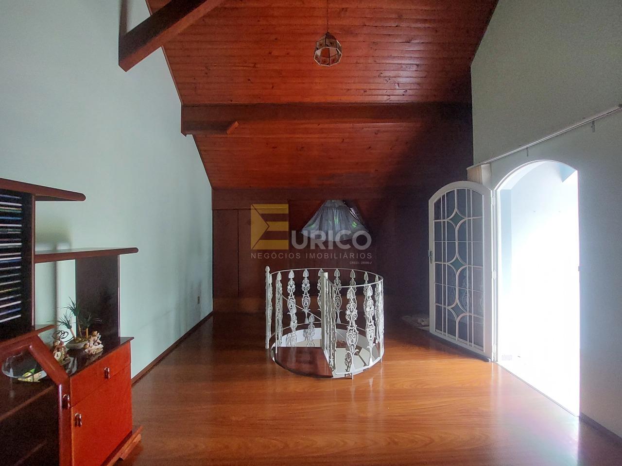 Casa à venda no Ortizes em Valinhos/SP: 