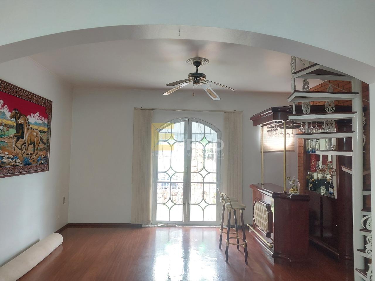 Casa à venda no Ortizes em Valinhos/SP: 