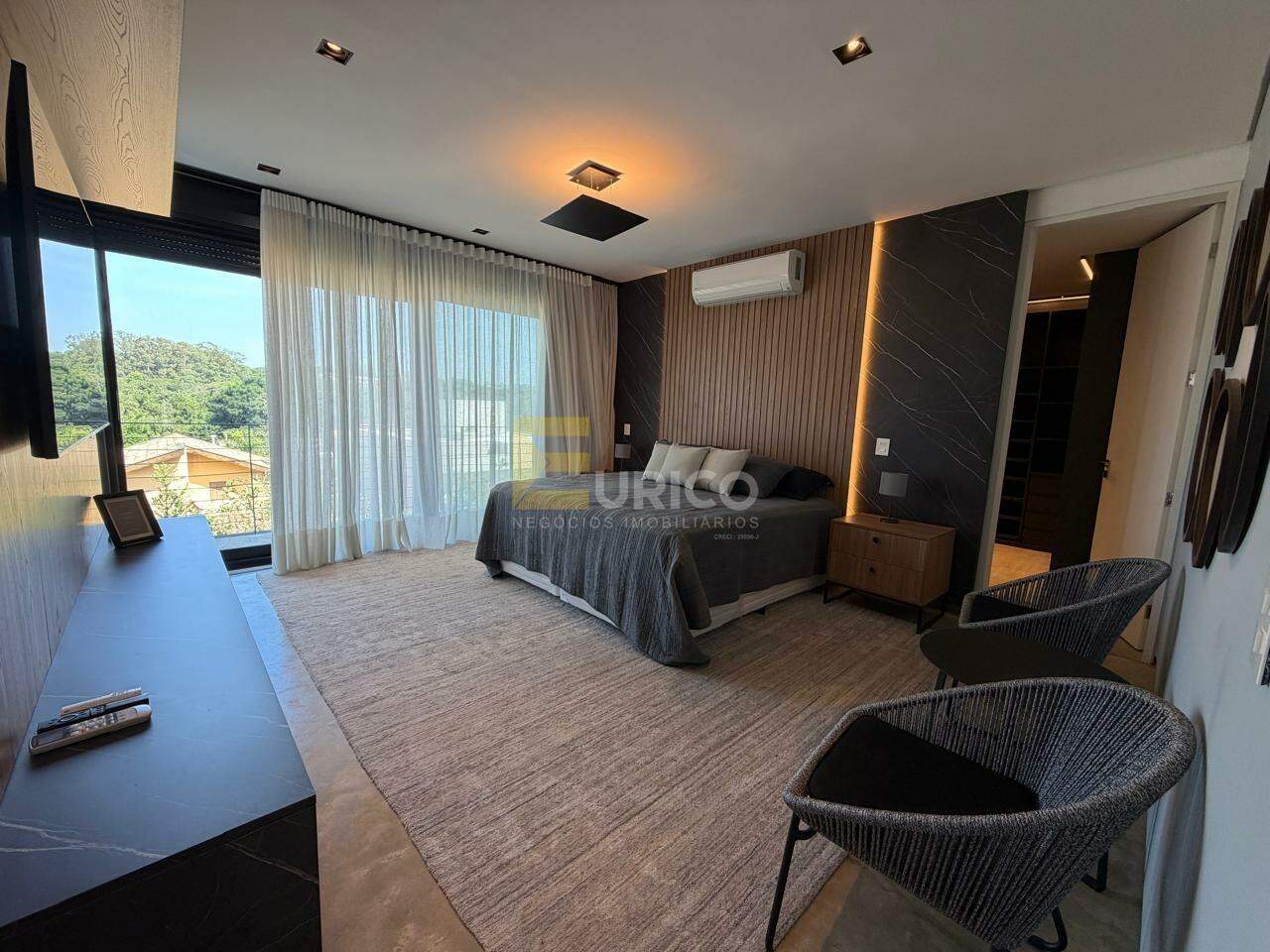 Casa em condomínio à venda no Condomínio Reserva das Palmeiras em Valinhos/SP: