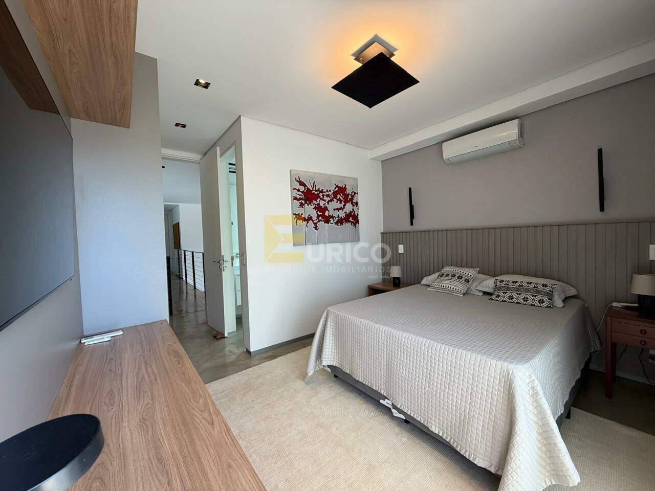 Casa em condomínio à venda no Condomínio Reserva das Palmeiras em Valinhos/SP: