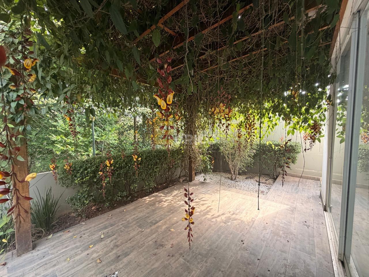 Casa em condomínio à venda no Condomínio Recanto dos Paturis em Vinhedo/SP: 