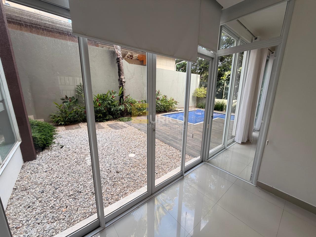 Casa em condomínio à venda no Condomínio Recanto dos Paturis em Vinhedo/SP: 