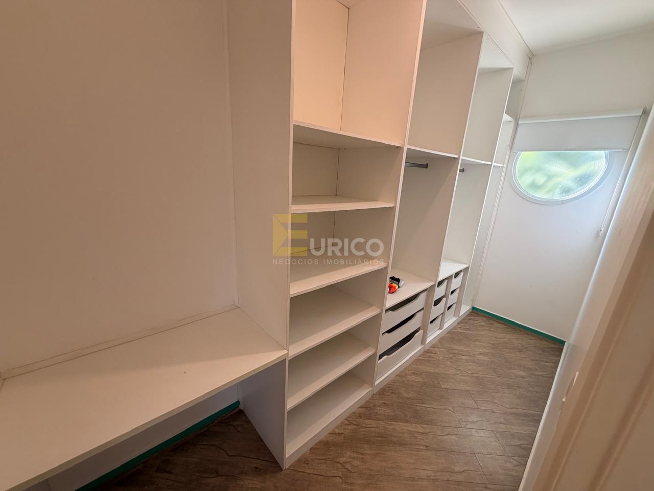 Casa em condomínio à venda no Condomínio Recanto dos Paturis em Vinhedo/SP: 