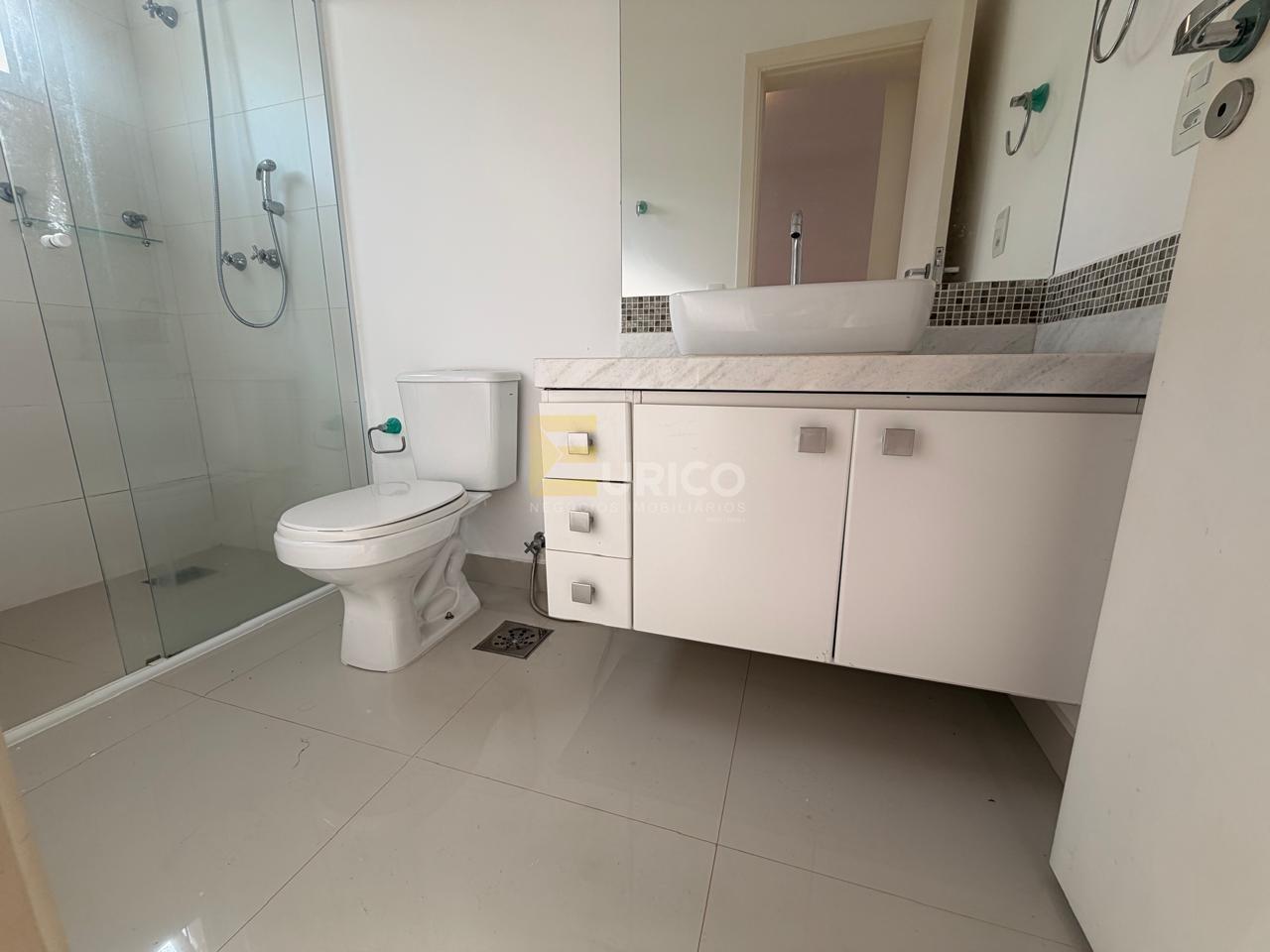 Casa em condomínio à venda no Condomínio Recanto dos Paturis em Vinhedo/SP: 