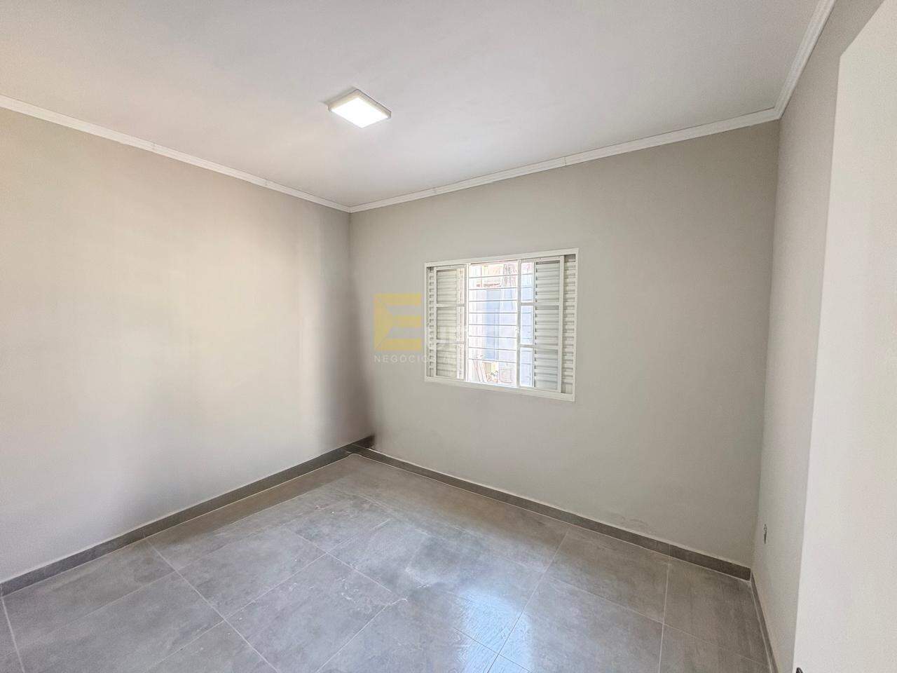 Casa à venda no Capela em Vinhedo/SP: 1º quarto