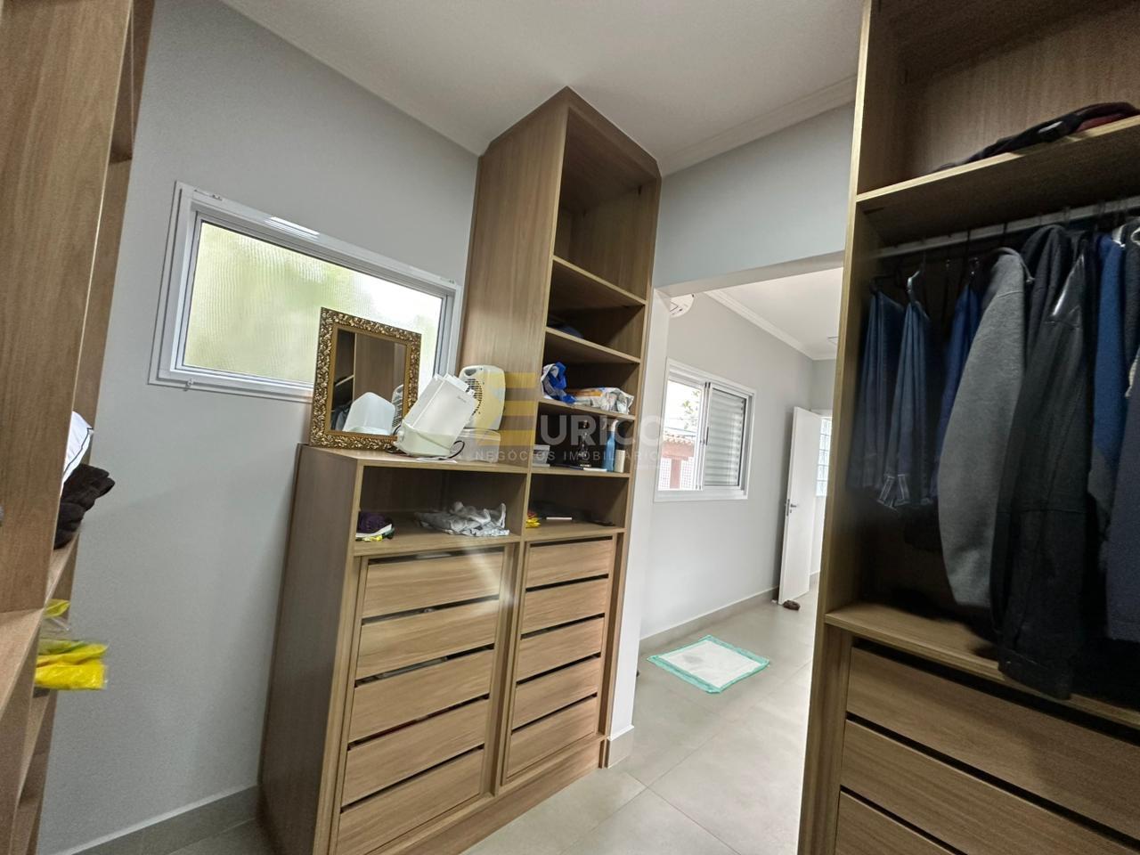 Casa em condomínio à venda no Condomínio Estância Marambaia em Vinhedo/SP: 