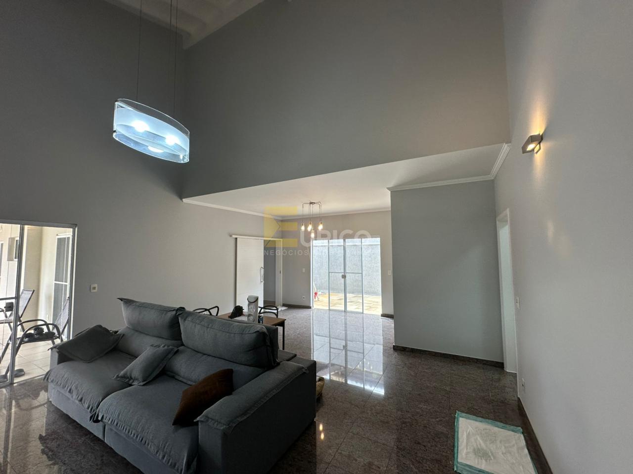 Casa em condomínio à venda no Condomínio Estância Marambaia em Vinhedo/SP: 