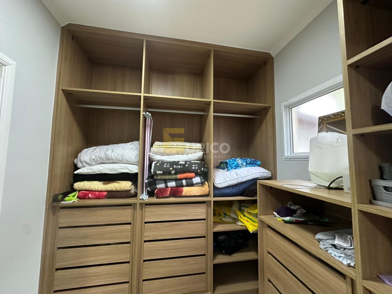 Casa em condomínio à venda no Condomínio Estância Marambaia em Vinhedo/SP: 