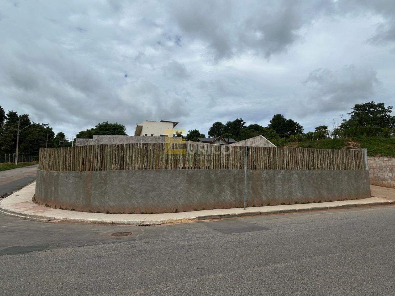 Terreno à venda no CHÁCARAS SÃO BENTO em Valinhos/SP: 