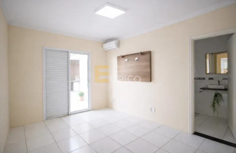 Casa à venda no HORTO SANTO ANTONIO em Jundiaí/SP: 