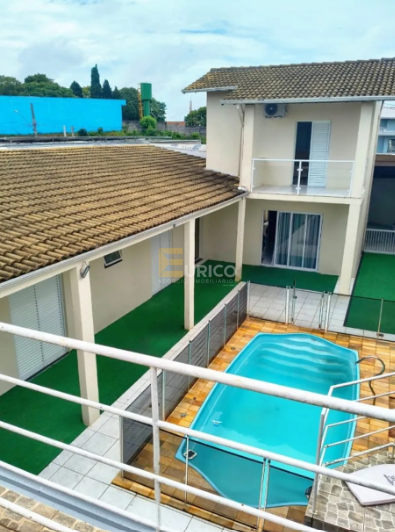 Casa à venda no HORTO SANTO ANTONIO em Jundiaí/SP: 
