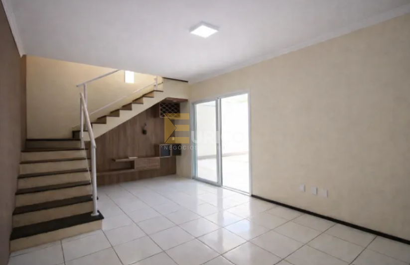 Casa à venda no HORTO SANTO ANTONIO em Jundiaí/SP: 