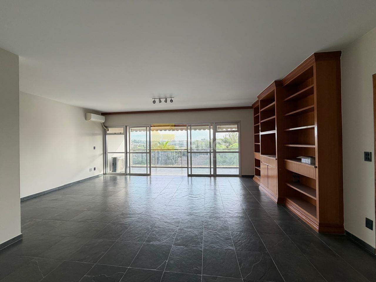 Apartamento para aluguel no Condomínio Residencial Portal do Quiririm em Valinhos/SP: 