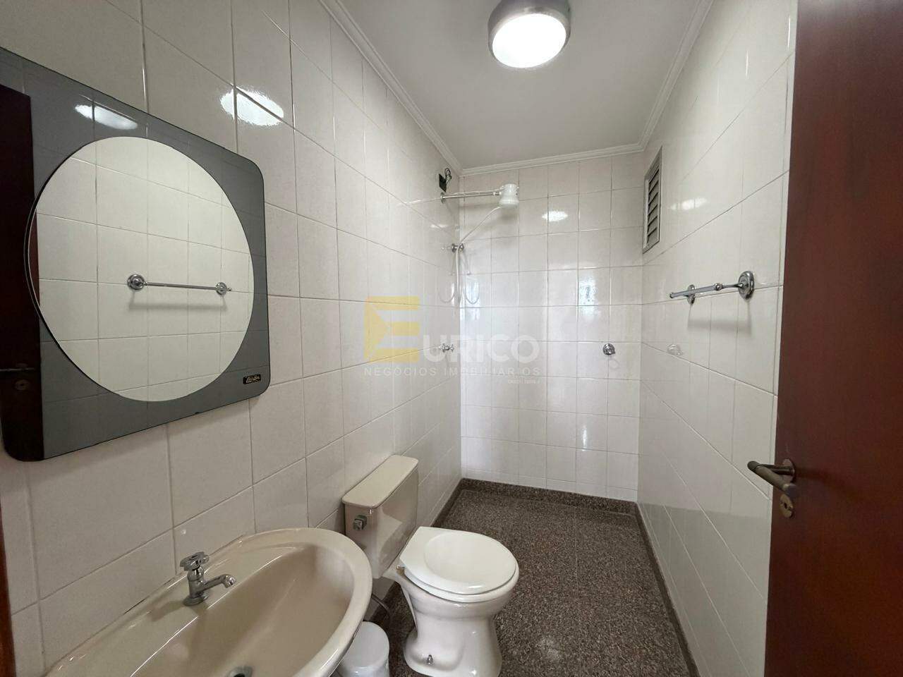 Apartamento para aluguel no Condomínio Residencial Portal do Quiririm em Valinhos/SP: 