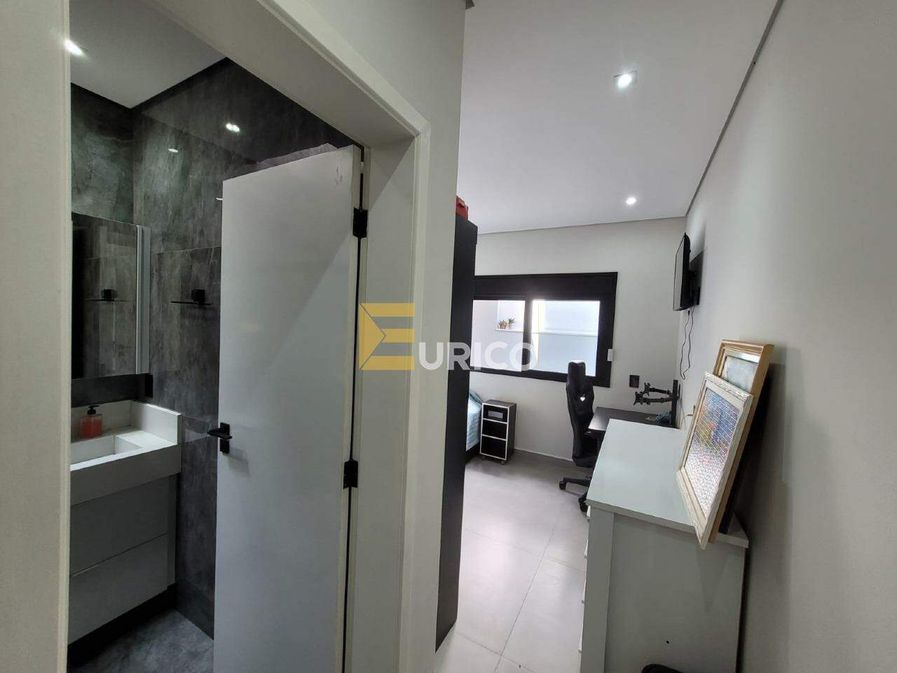 Casa em condomínio à venda no Residencial Villa do Bosque em Sorocaba/SP: 