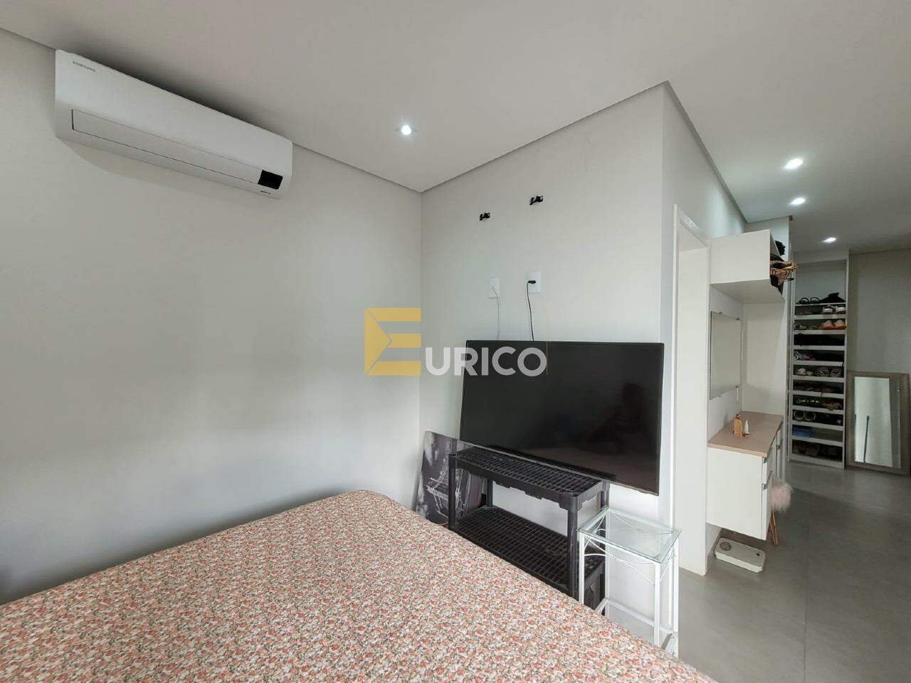 Casa em condomínio à venda no Residencial Villa do Bosque em Sorocaba/SP: 