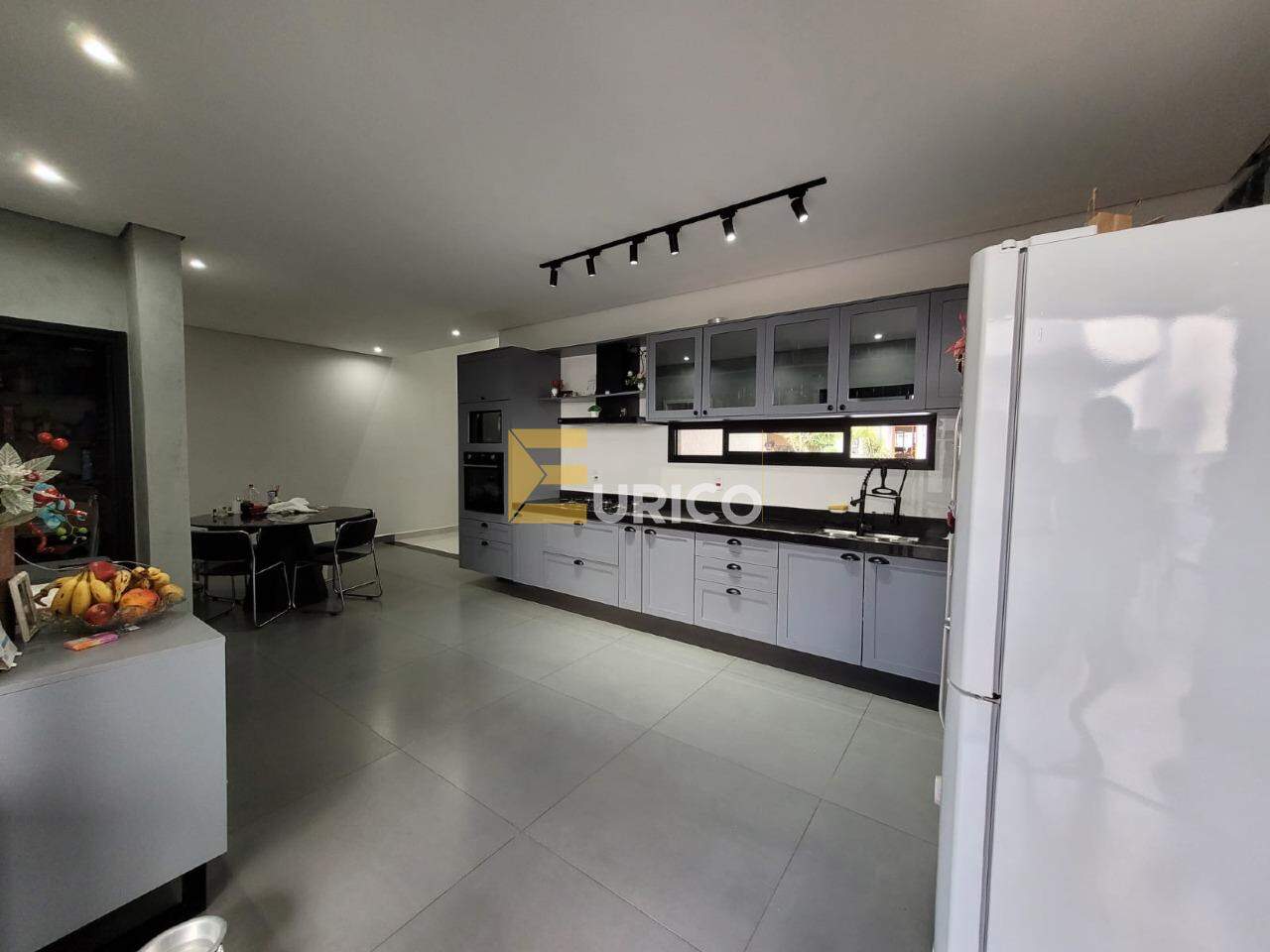 Casa em condomínio à venda no Residencial Villa do Bosque em Sorocaba/SP: 