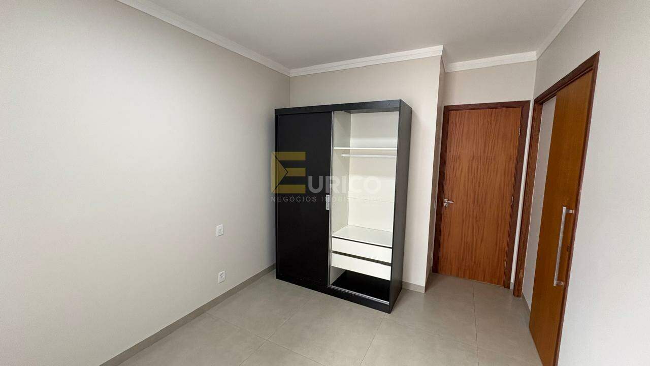 Casa em condomínio para aluguel no Condomínio Recanto dos Paturis em Vinhedo/SP: 1ª SUÍTE