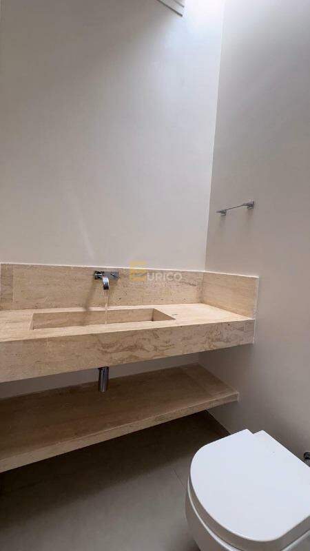 Casa em condomínio para aluguel no Condomínio Recanto dos Paturis em Vinhedo/SP: LAVABO