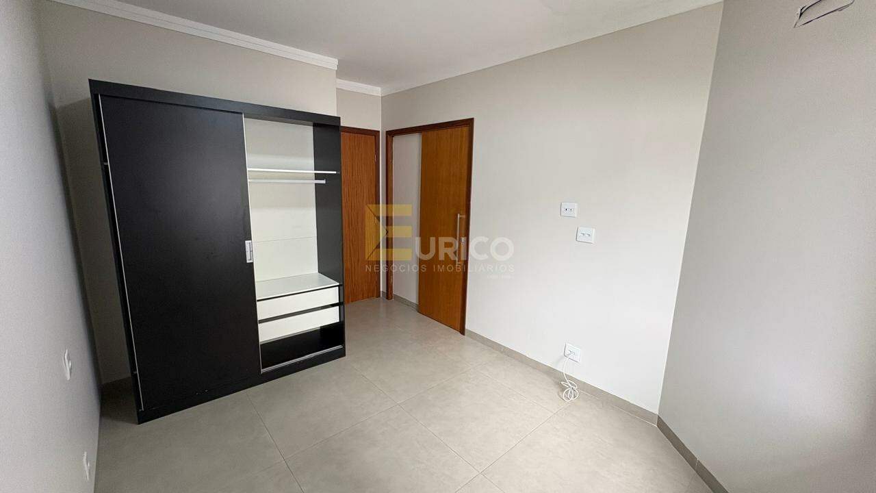 Casa em condomínio para aluguel no Condomínio Recanto dos Paturis em Vinhedo/SP: 1ª SUÍTE