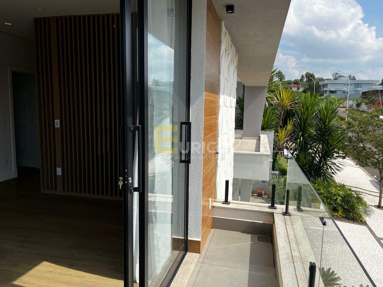 Casa em condomínio à venda no Condomínio Ypê Dourado em Valinhos/SP: