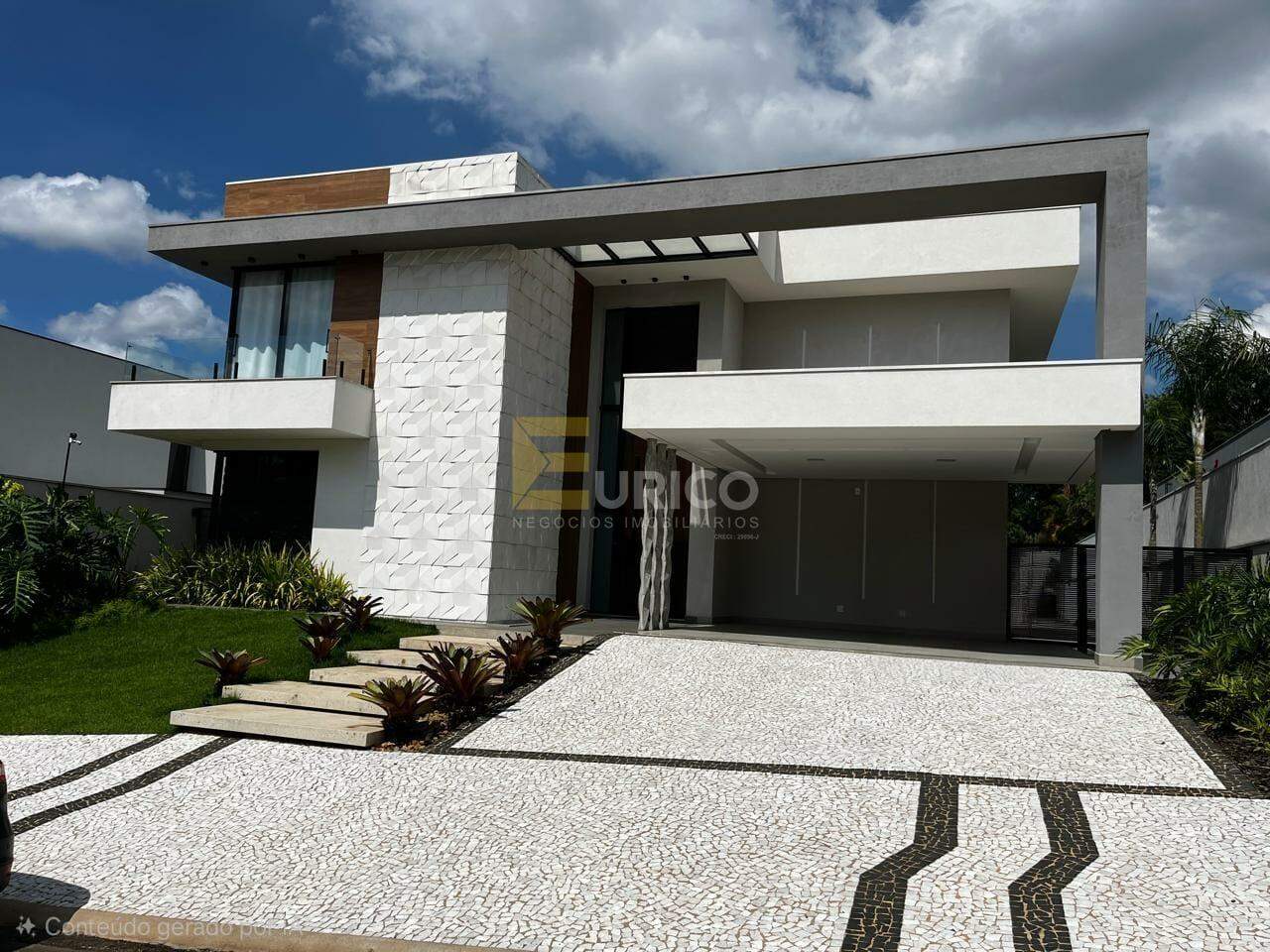 Casa em condomínio à venda no Condomínio Ypê Dourado em Valinhos/SP: 