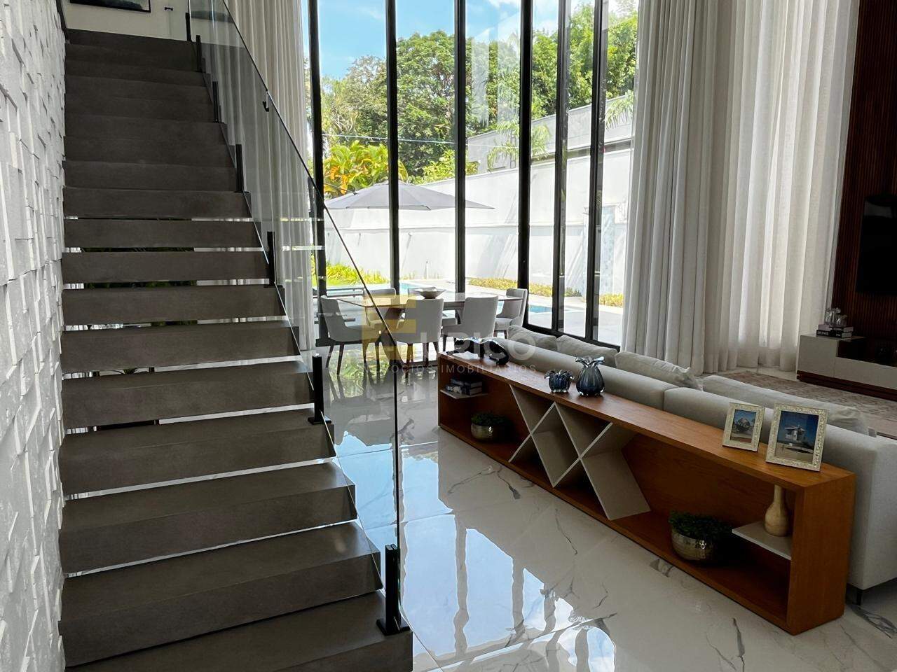 Casa em condomínio à venda no Condomínio Ypê Dourado em Valinhos/SP: