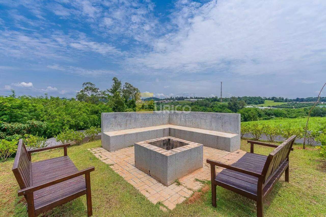 Casa em condomínio à venda no Condomínio Vila de Santa Brigida em Louveira/SP: 