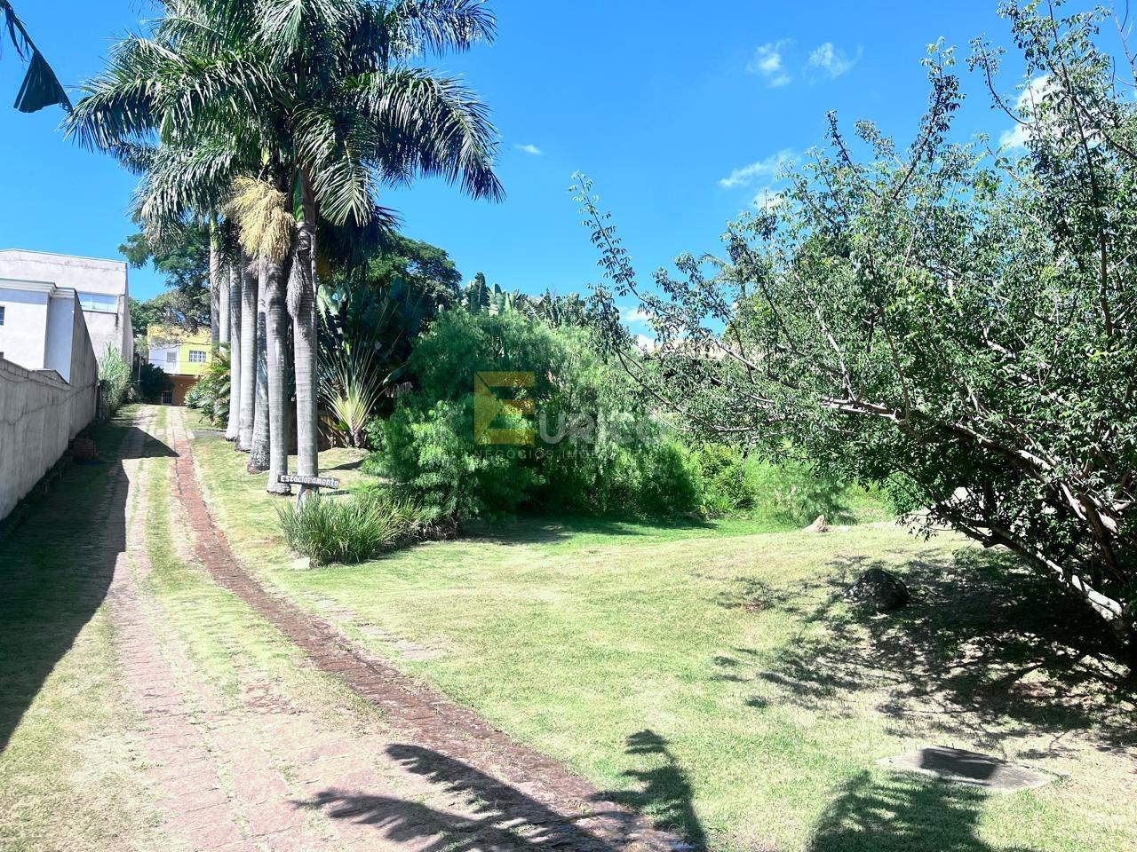 Chácara para aluguel no Bosque em Vinhedo/SP: 