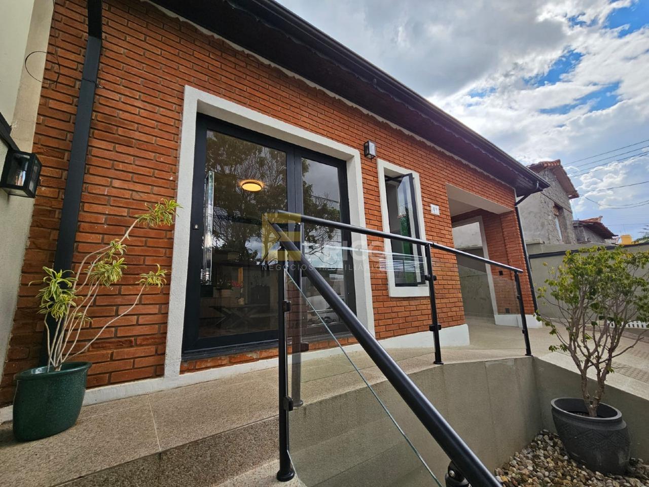 Casa à venda no VILA ANGELI em Valinhos/SP: 