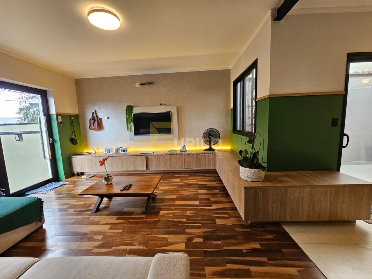 Casa à venda no VILA ANGELI em Valinhos/SP: 