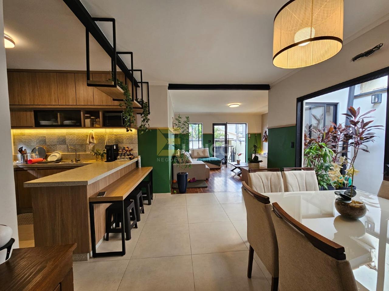 Casa à venda no VILA ANGELI em Valinhos/SP: 