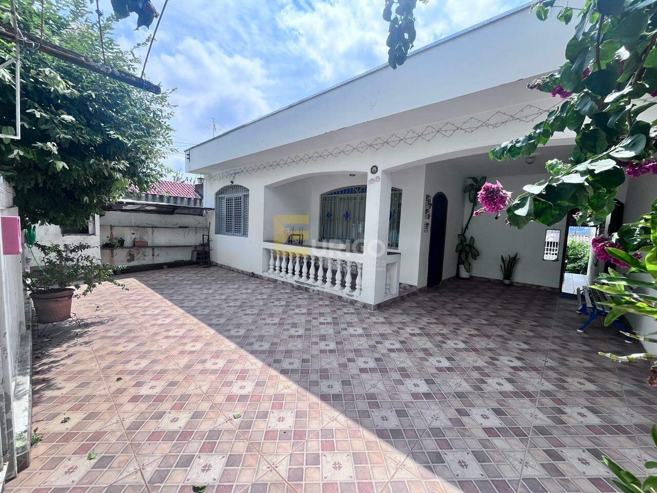 Casa à venda no VILA BOSSI em Louveira/SP: 