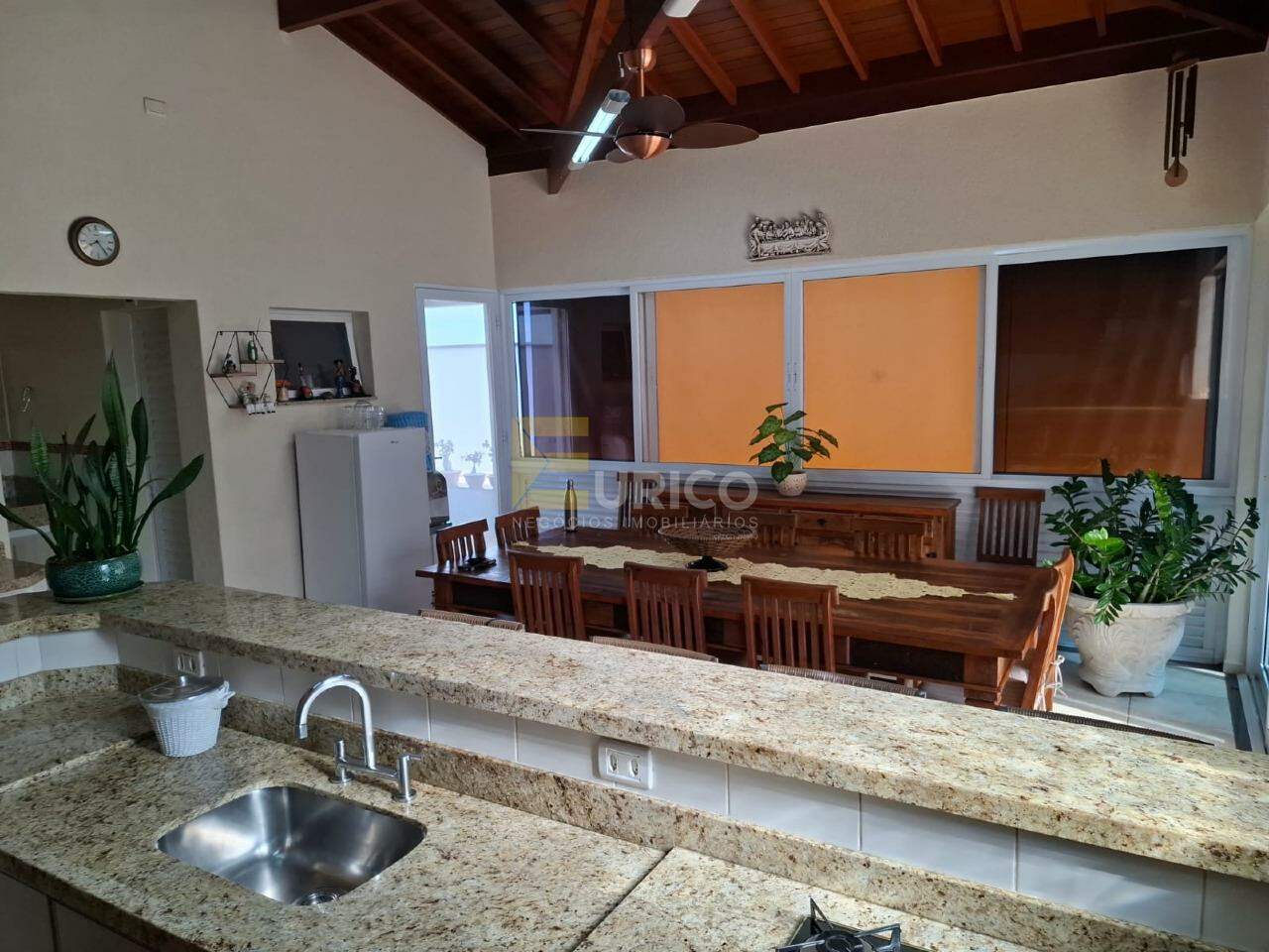 Casa em condomínio à venda no Condomínio Moinho de Vento em Valinhos/SP: