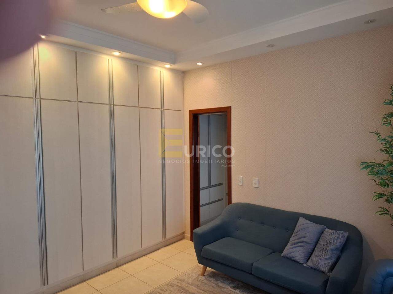 Casa em condomínio à venda no Condomínio Moinho de Vento em Valinhos/SP: