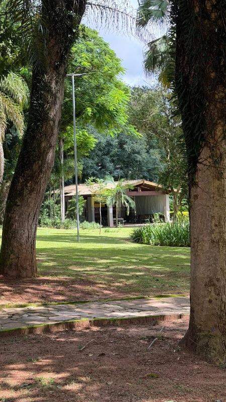 Casa em condomínio à venda no Condomínio Reserva Colonial em Valinhos/SP: 