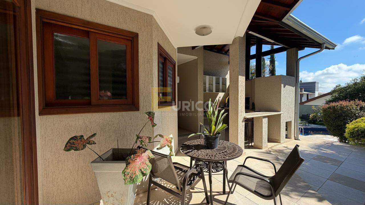 Casa em condomínio à venda no Condomínio Reserva Colonial em Valinhos/SP: 