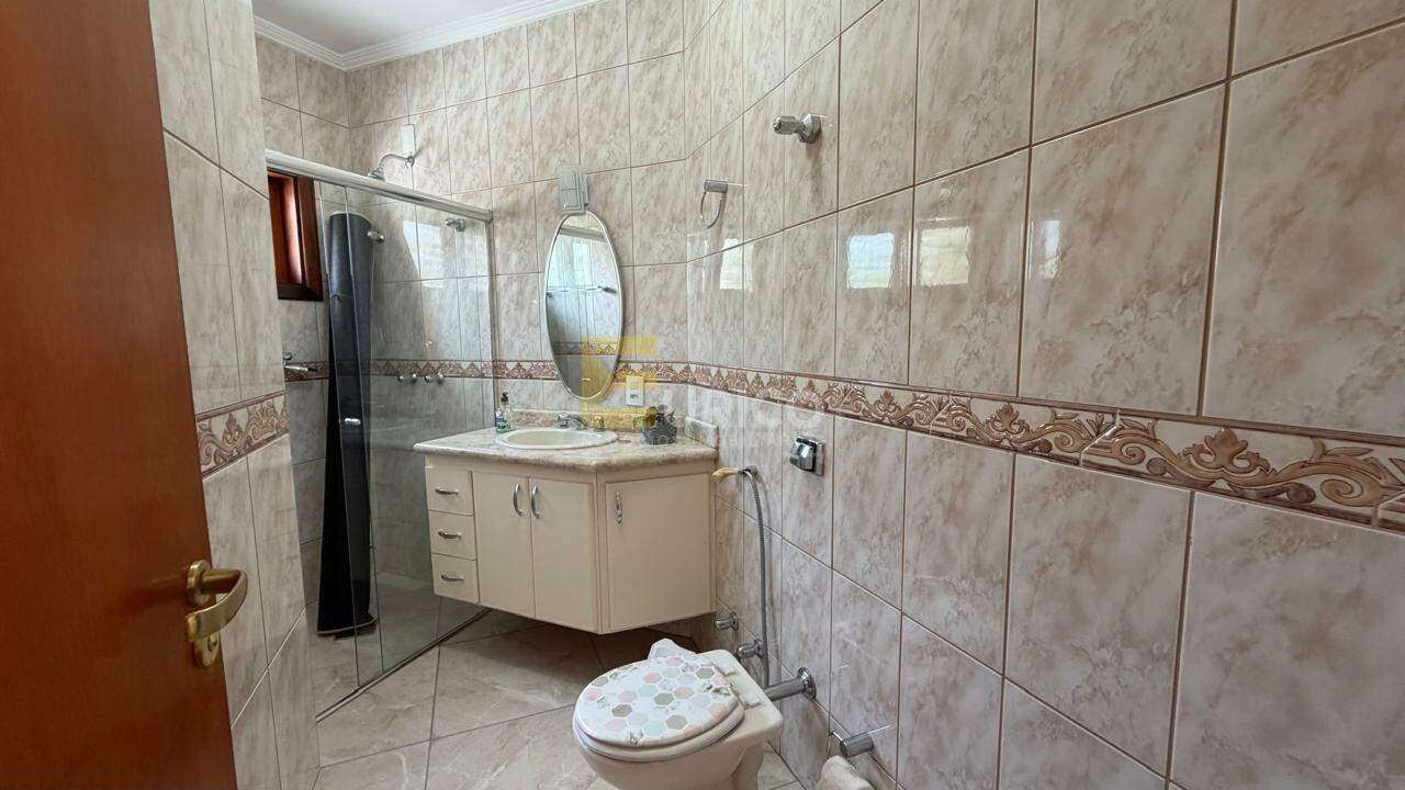 Casa em condomínio à venda no Condomínio Reserva Colonial em Valinhos/SP: 
