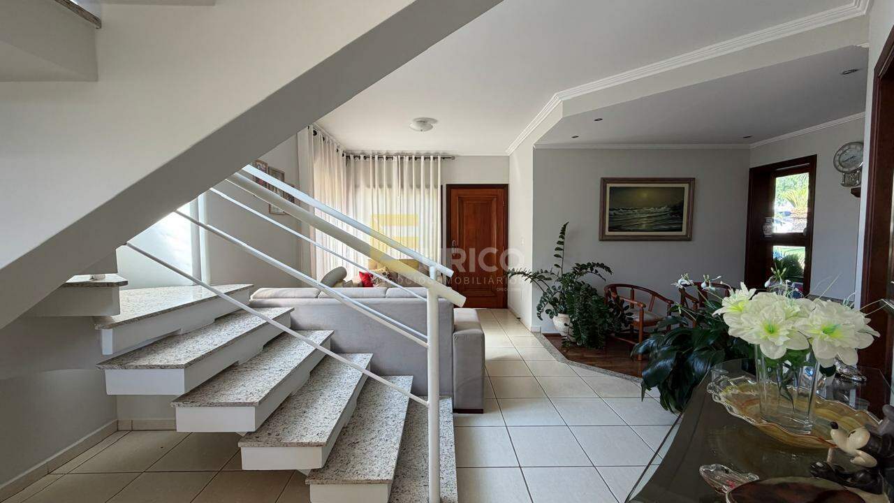 Casa em condomínio à venda no Condomínio Reserva Colonial em Valinhos/SP: 